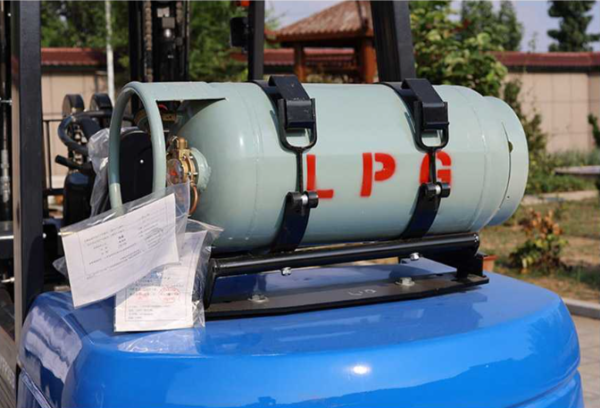 Viljuškar RIPPA RF530B